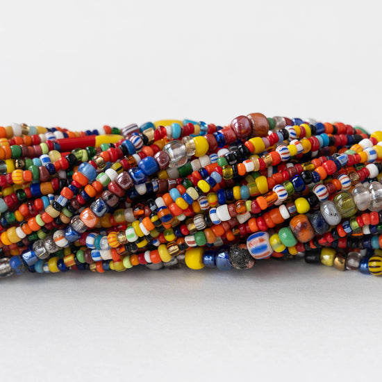 Christmas Seed Beads - Mixed Colors - 36 Inch Strand