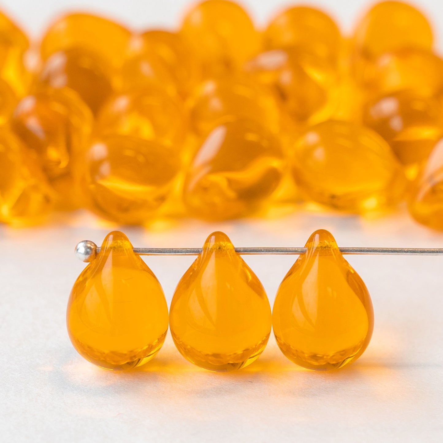 Load image into Gallery viewer, 10x14mm Glass Teardrop Beads - Golden Yellow - Choose Amount
