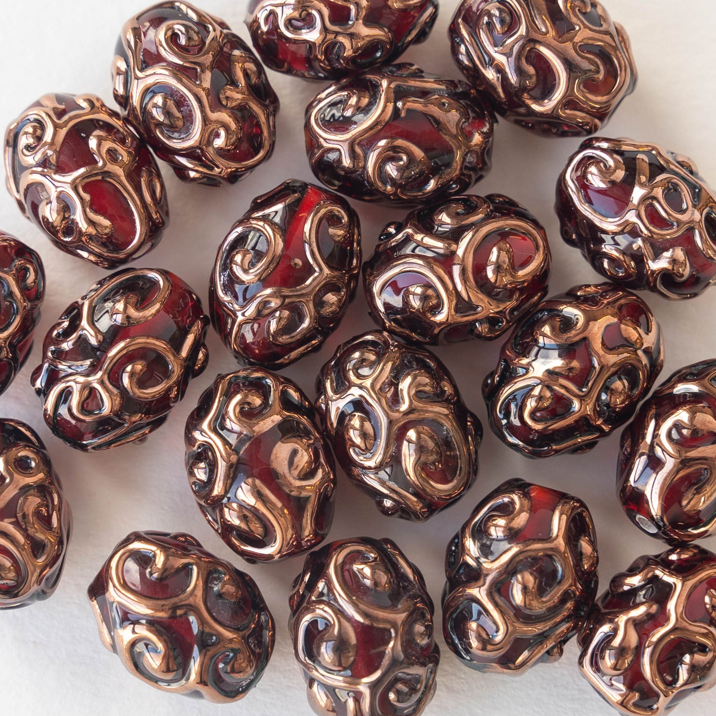 Load image into Gallery viewer, 15x10mm Handmade Lampwork Beads - Red - 2, 6 or 12
