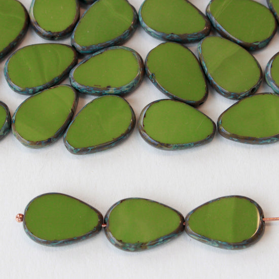 18mm Table Cut Drops - Olive Green with Picasso Edges - 10 Beads