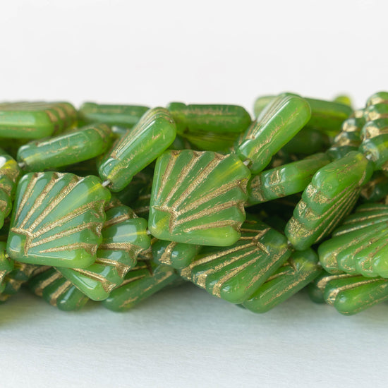14mm Diafan Beads - Green Opaline with Gold Wash  - 8 beads