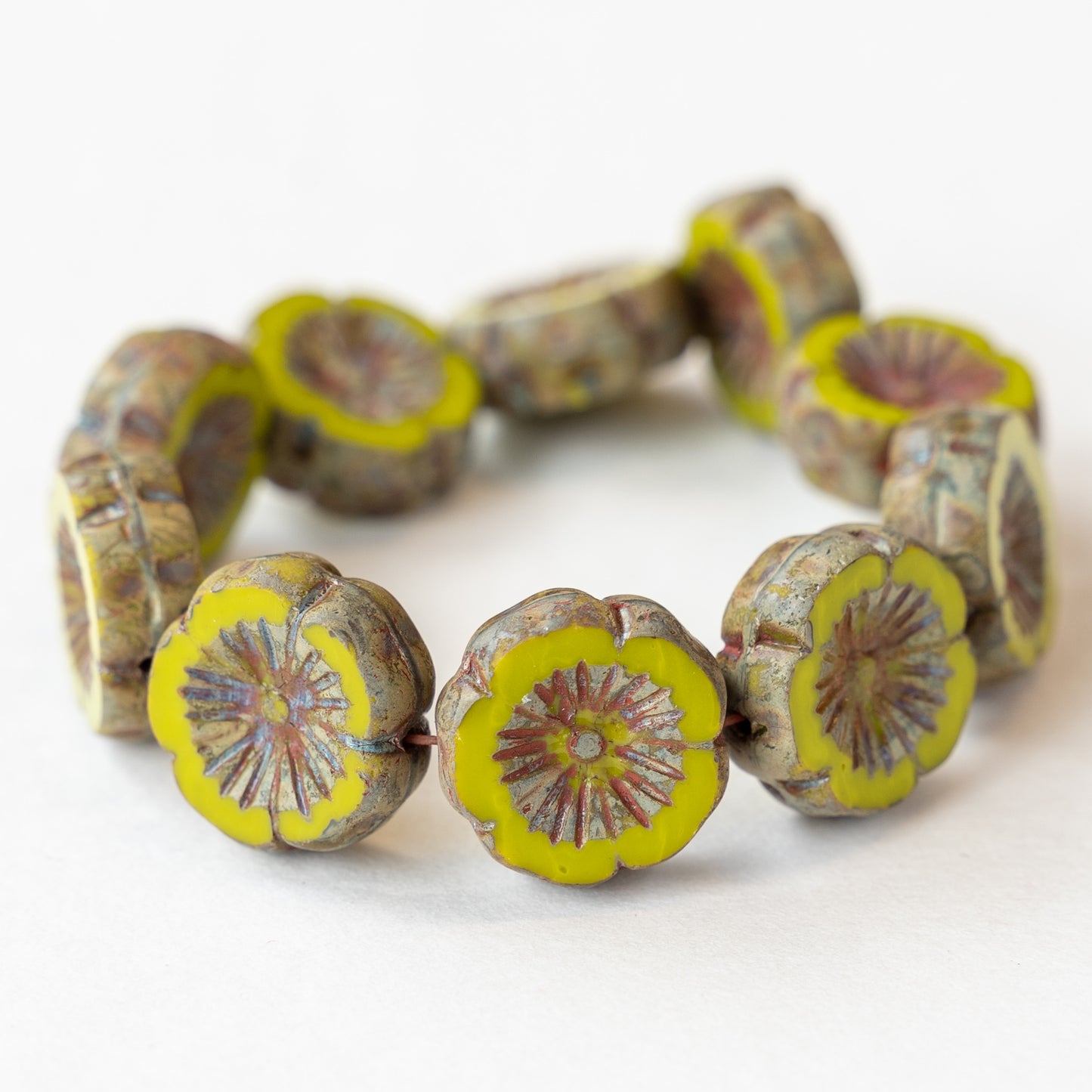 14mm Hibiscus Flower Bead - Lime with Picasso Center - 10 Beads