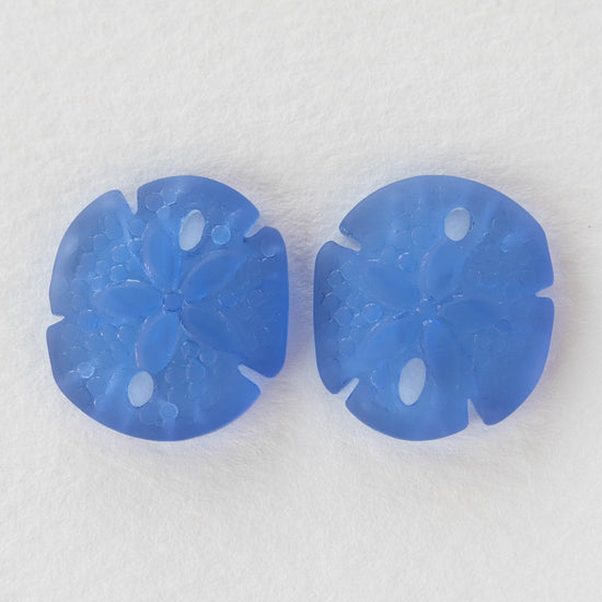 Load image into Gallery viewer, Glass Sand Dollar Beads - Sapphire Blue - 4 Beads

