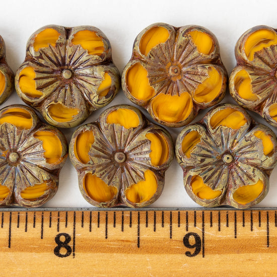21mm Flower Beads - Mixed Ochre Orange - 2 or 6 beads
