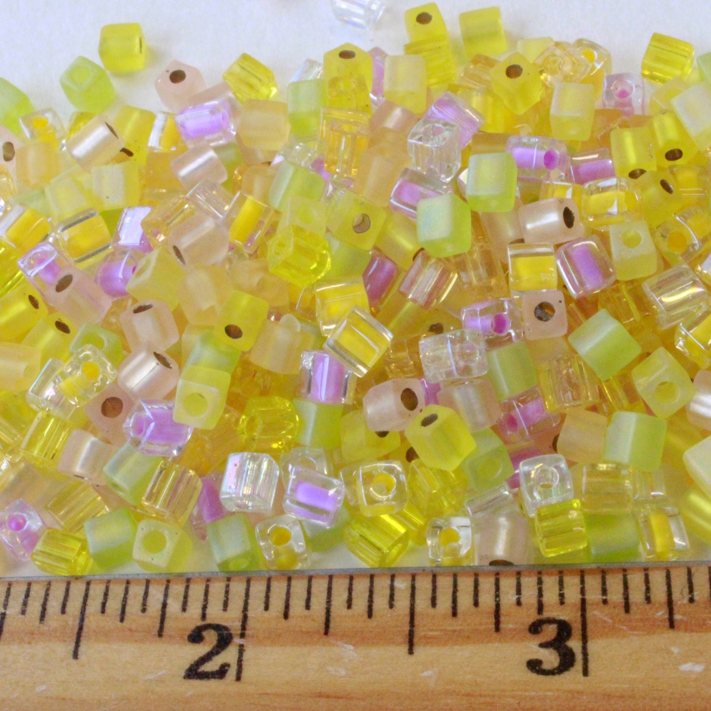 4mm Miyuki Cube Beads  - Lemon Twist - 20 or 60 grams