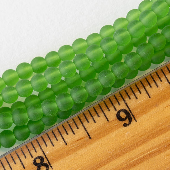 5mm Frosted Glass Rounds - Emerald Green - 16 inches