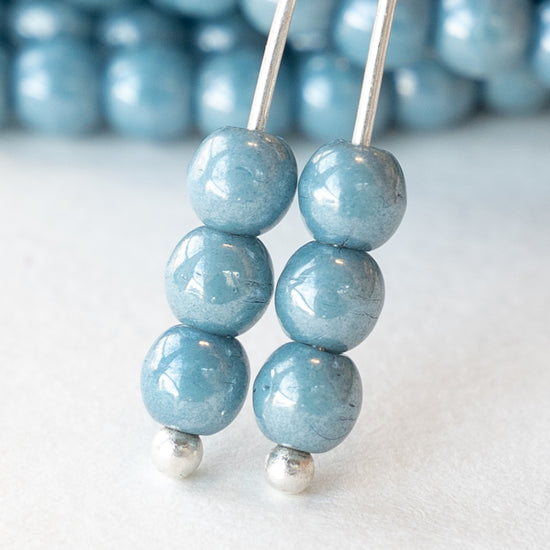 Load image into Gallery viewer, 4mm Round Glass Beads - Lt Blue Luster - 50 Beads
