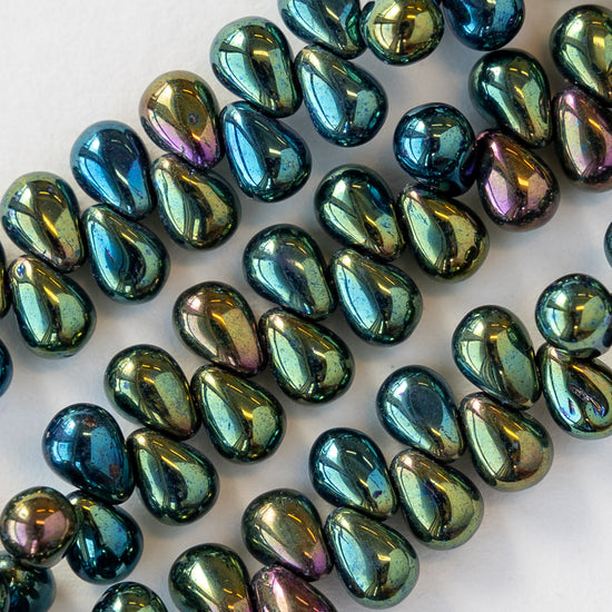 4x6mm Glass Teardrops - Green Iris - 100 Beads