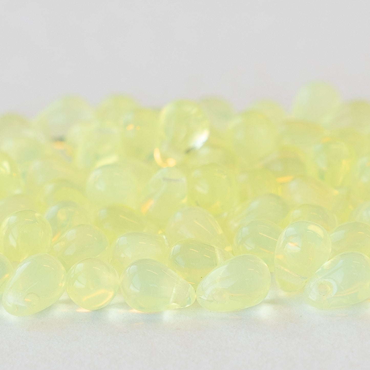 4x6mm Glass Teardrops - Opaline Jonquil - 50 Beads