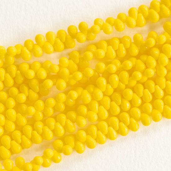4x6mm Glass Teardrop Beads - Yellow - 100 Beads