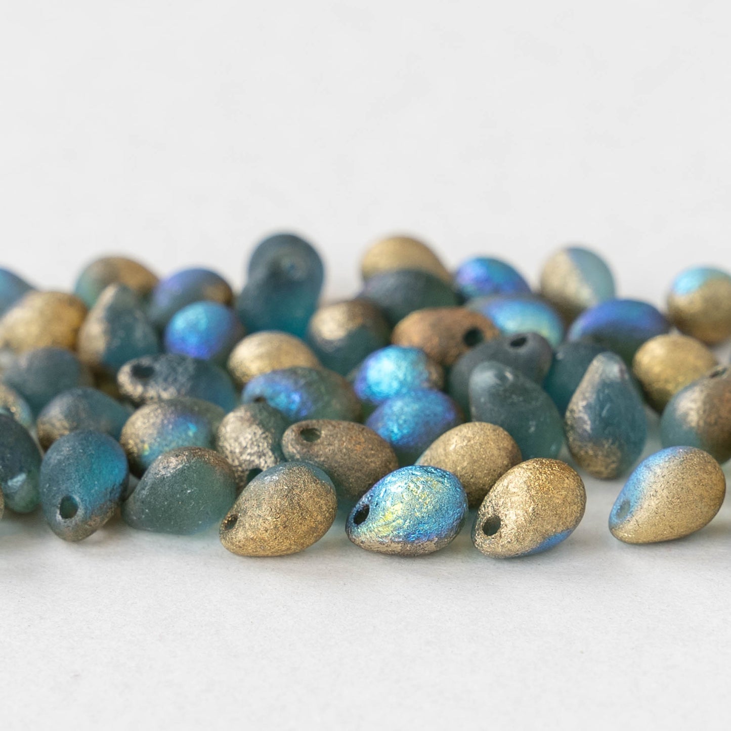 5x7mm Glass Teardrop Beads - Sky Blue and Gold Etched - 50 Beads