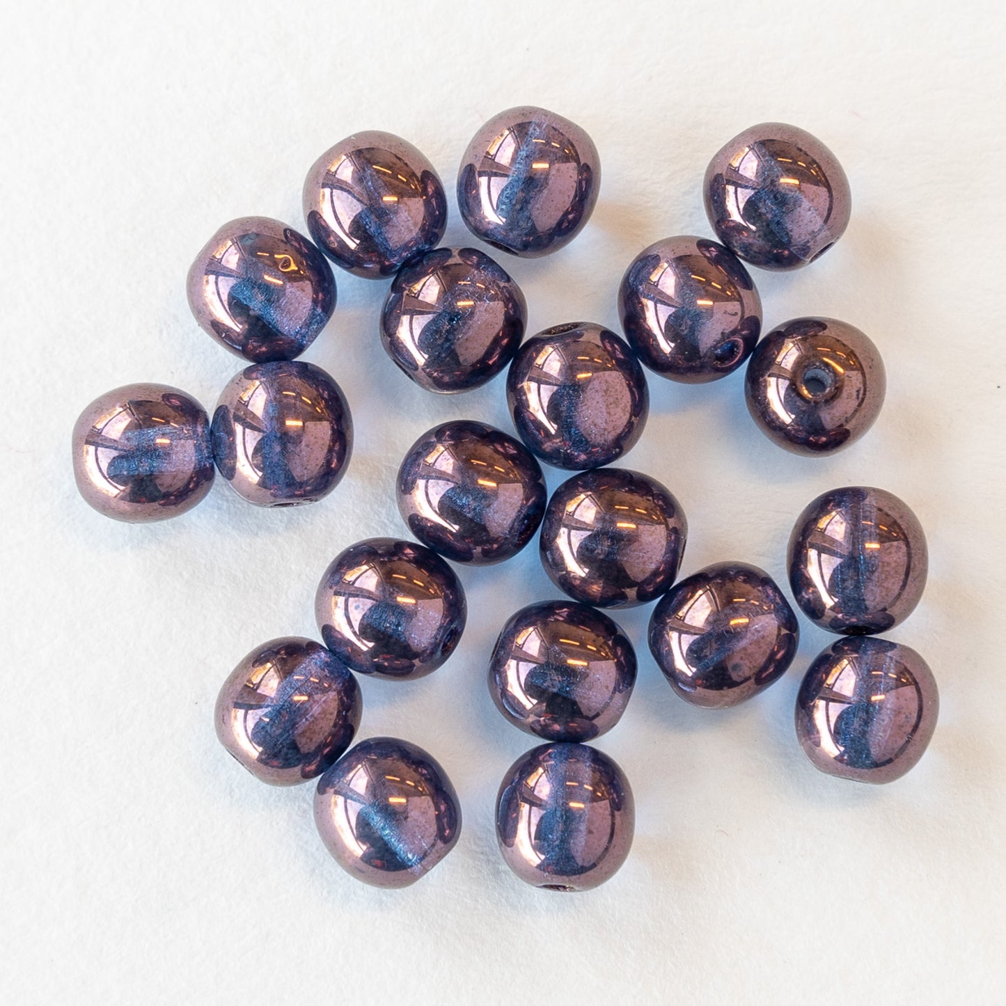 6mm Round Glass Beads - Amethyst Luster - 42 beads