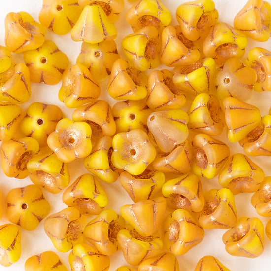 Load image into Gallery viewer, 6x8mm Trumpet Flower Beads - Yellow Orange Mix with Pink Wash - 30 beads
