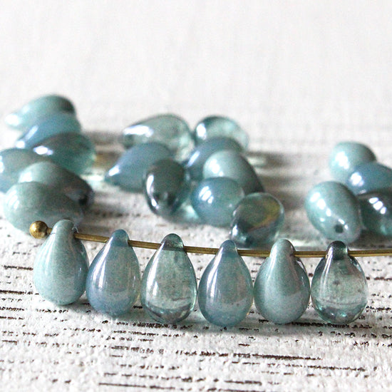 Load image into Gallery viewer, 6x9mm Glass Teardrop Beads -  Blue Mix - 25 Beads
