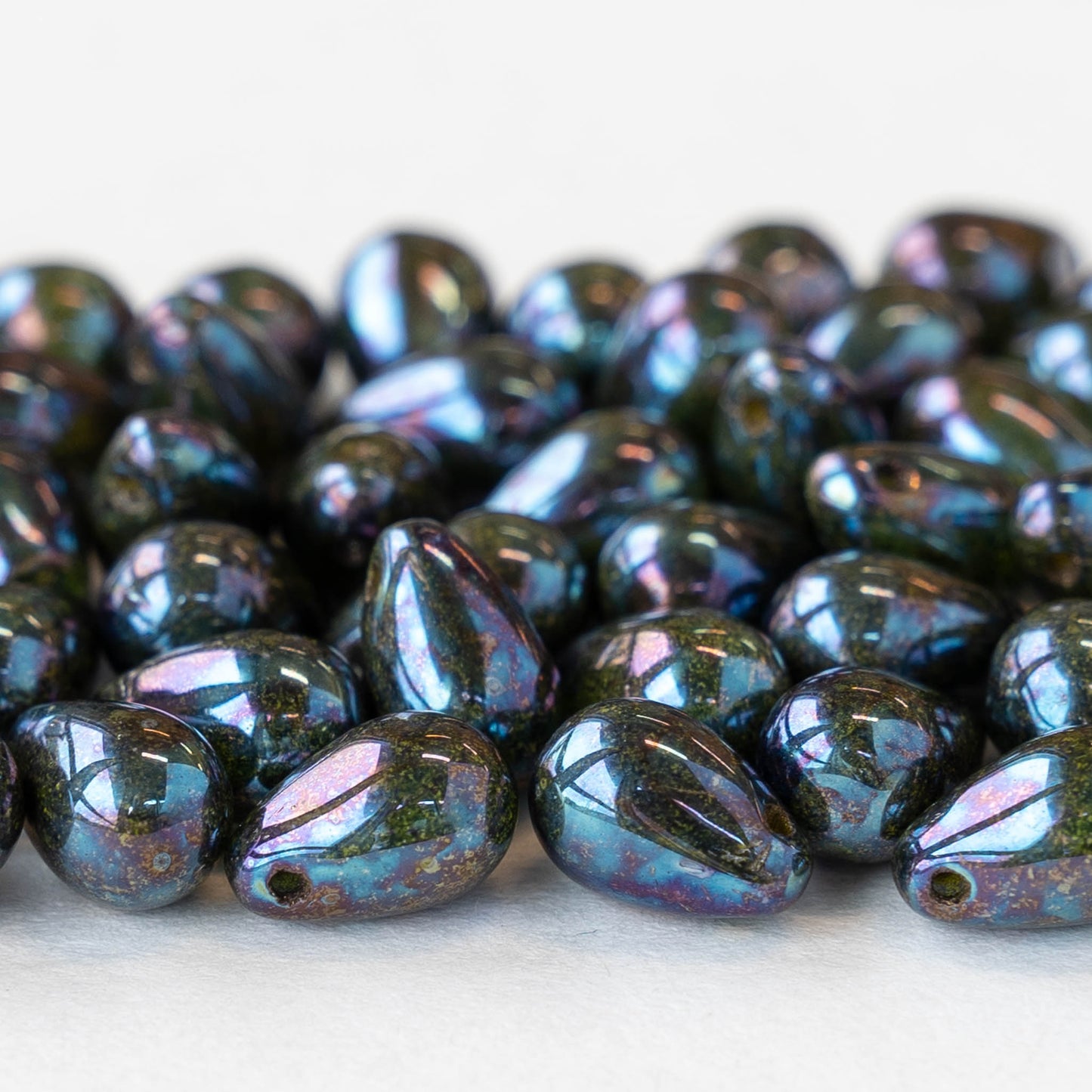 6x9mm Glass Teardrop Beads - Purple Blue Oil Slick - 30 Beads