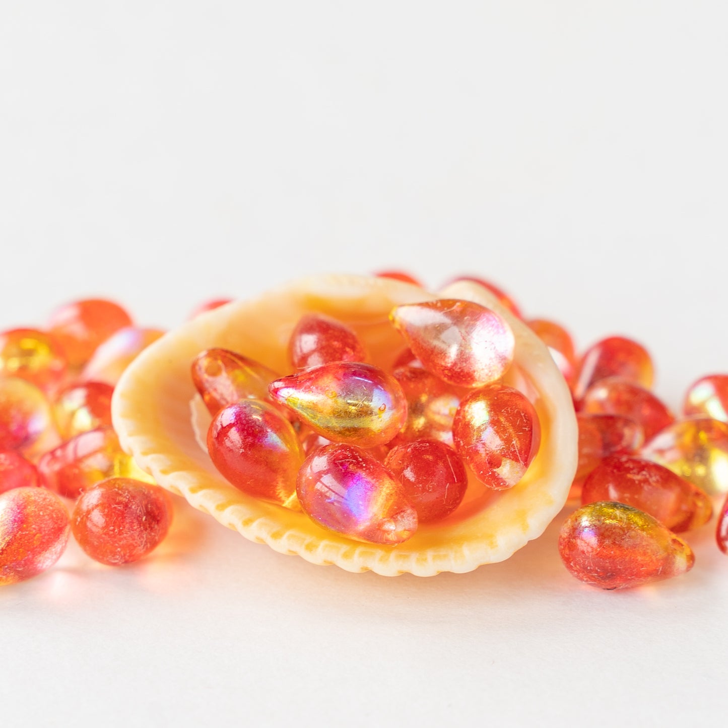 6x9mm Glass Teardrop Beads -  Orange Red Luster - 50 Beads