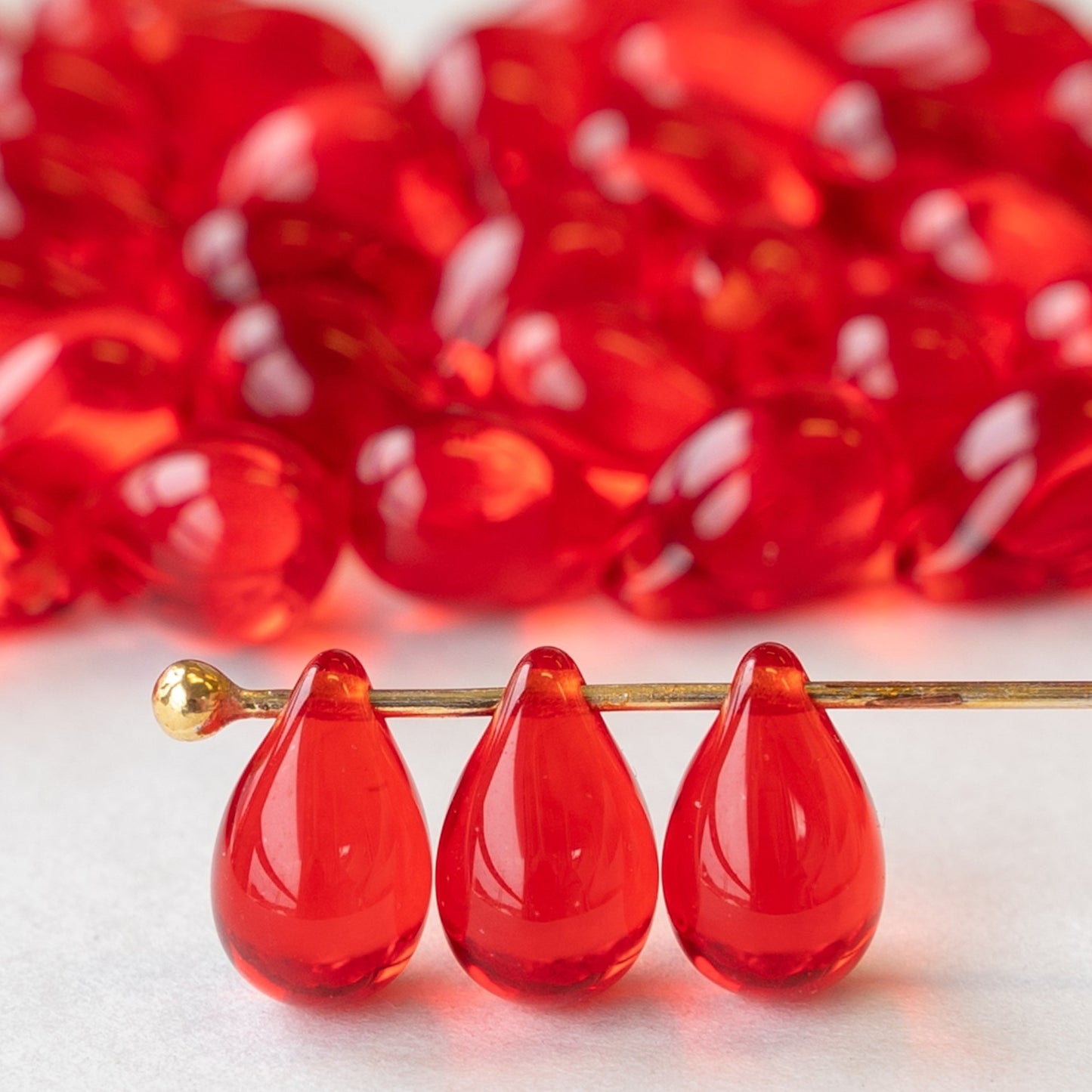 6x9mm Glass Teardrop Beads - Red - 50 Beads – funkyprettybeads