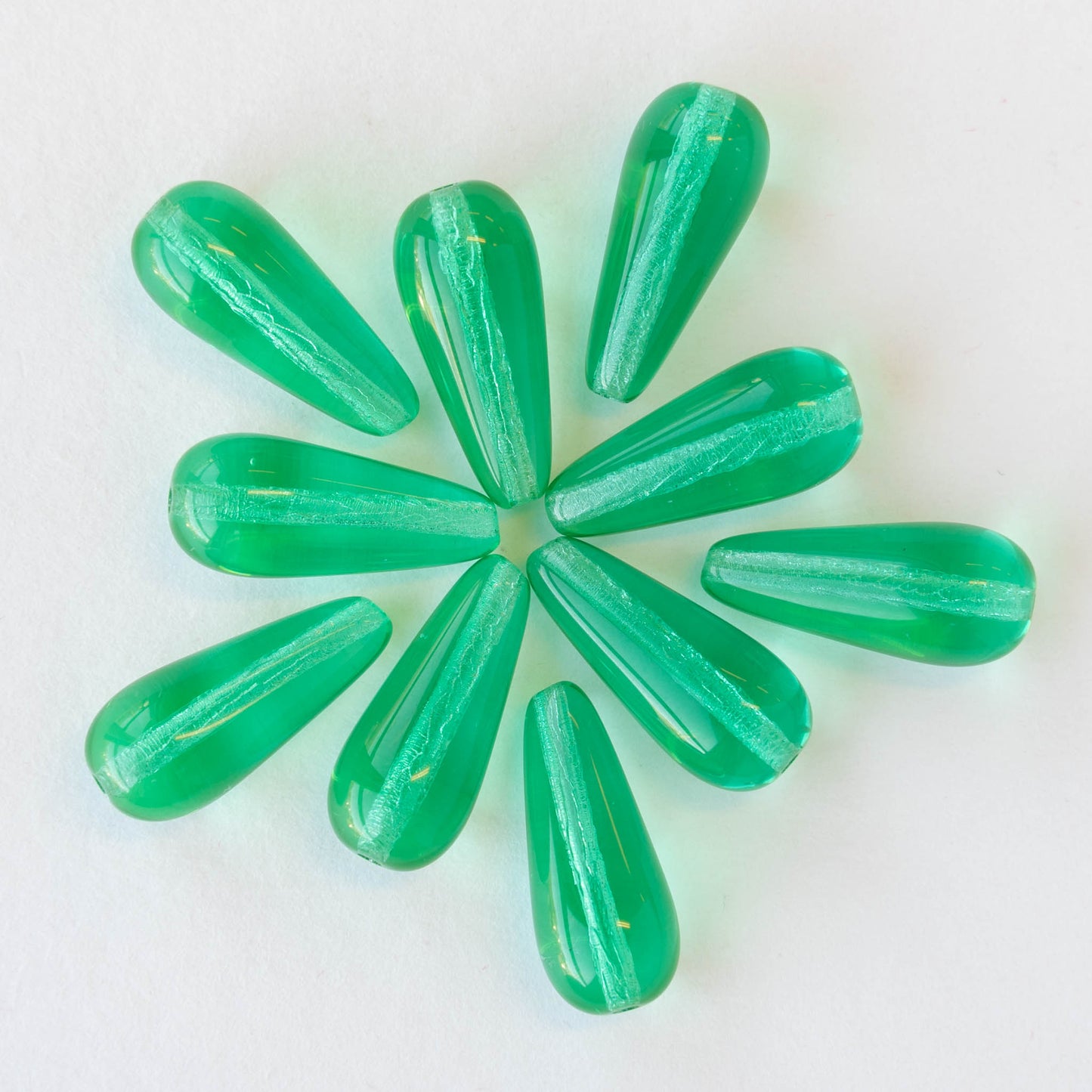 9x20mm Glass Teardrops - Light Emerald - 20 beads