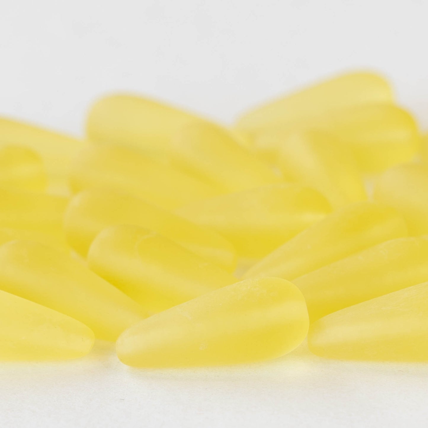 9x20mm Long Drilled Drops - Light Yellow Matte - 20 Beads