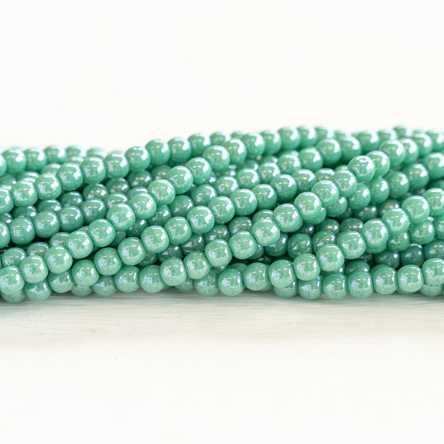 4mm Round Glass Beads - Opaque Turquoise Luster - 100 Beads