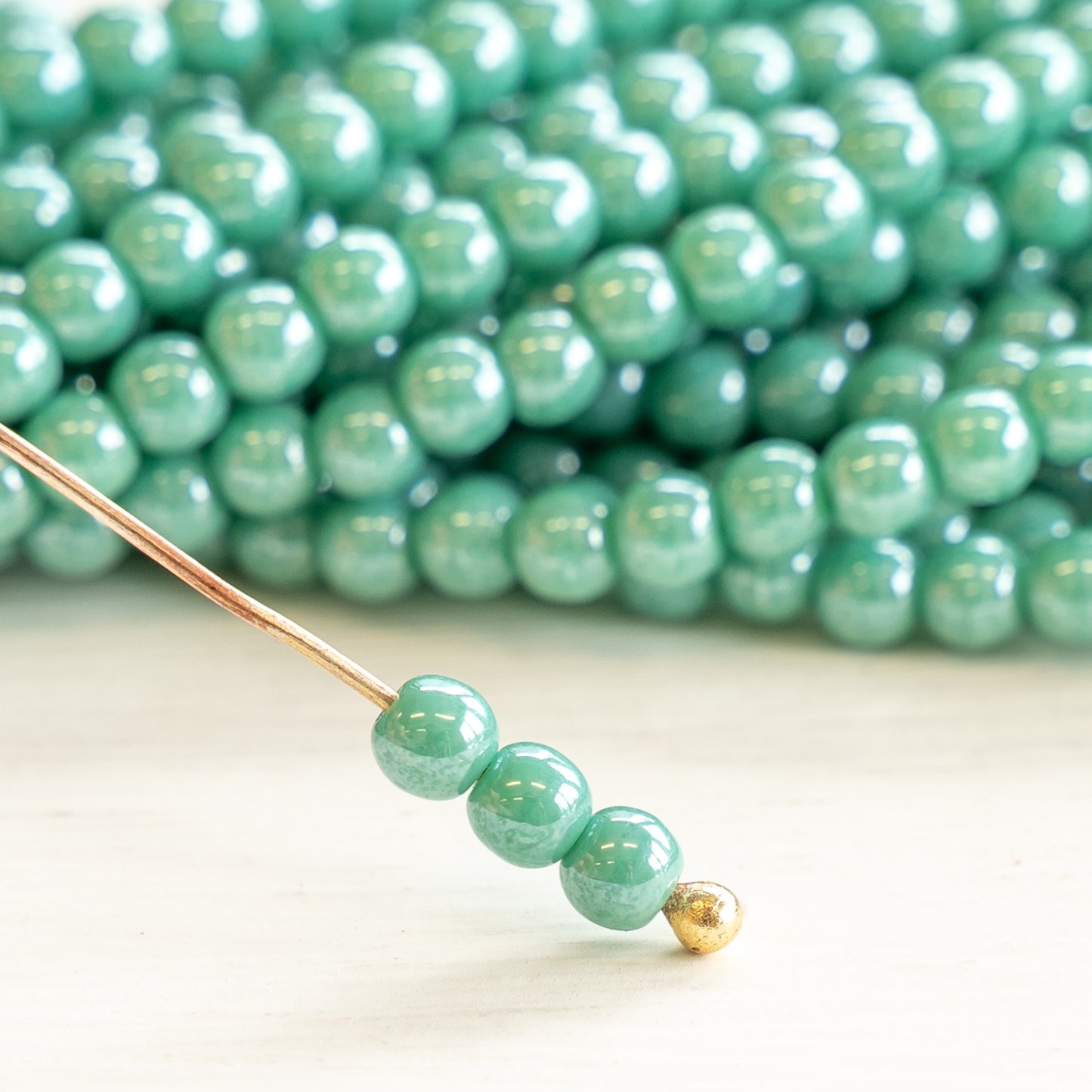 4mm Round Glass Beads - Opaque Turquoise Luster - 100 Beads