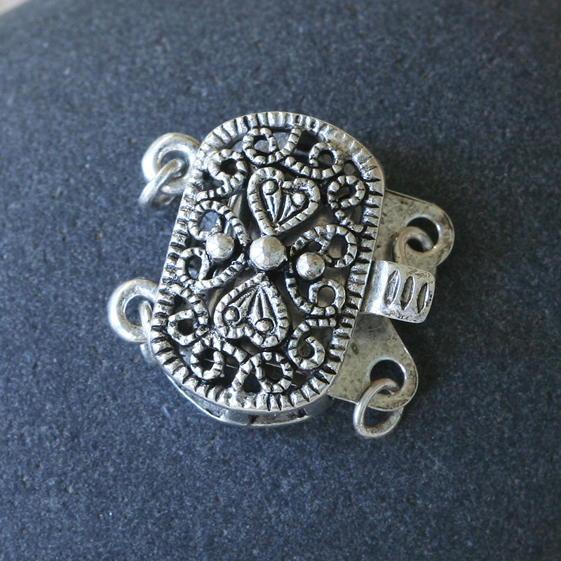 Load image into Gallery viewer, 20x16mm Antiqued Silver Filigree Two Hole Clasp - 1 clasp
