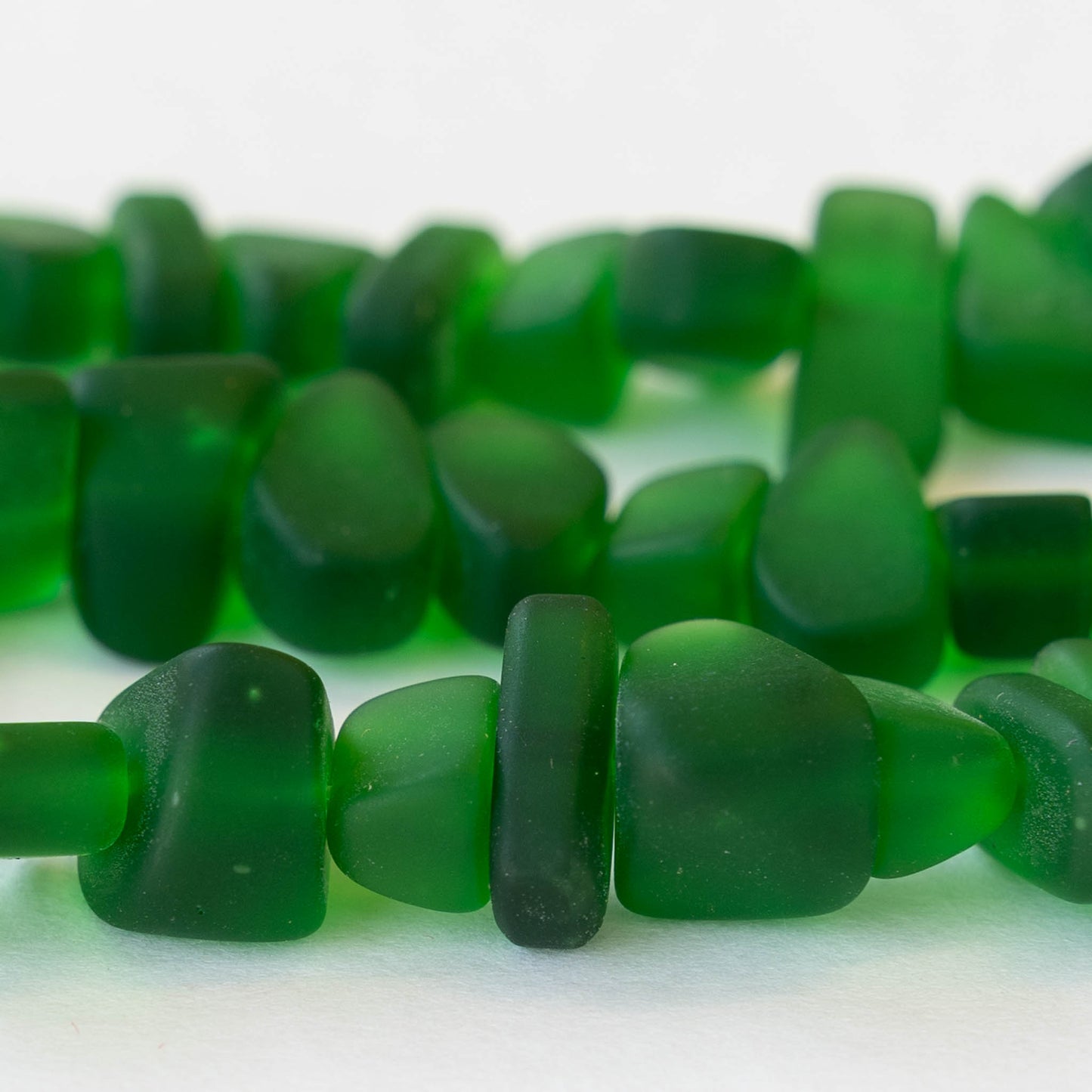 Frosted Glass Pebbles - Emerald - 30 Beads