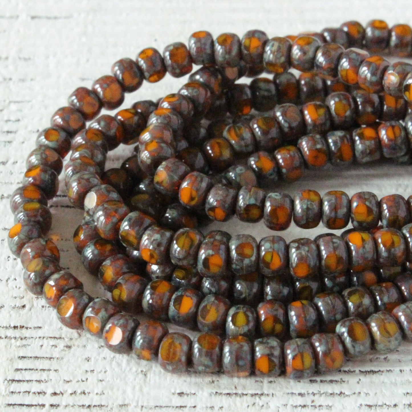 Size 6/0 Tri-Cut Picasso Seed Beads - Ochre - 50 beads