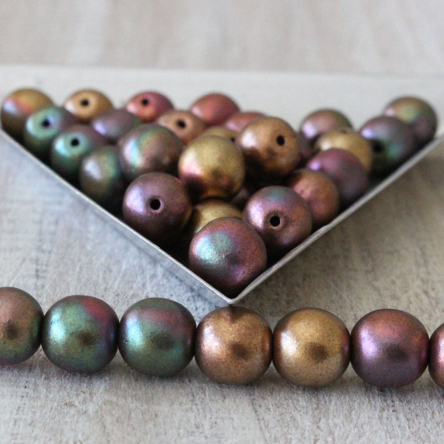 8mm Round Beads - Metallic Bronze Iris Matte - 32 Beads