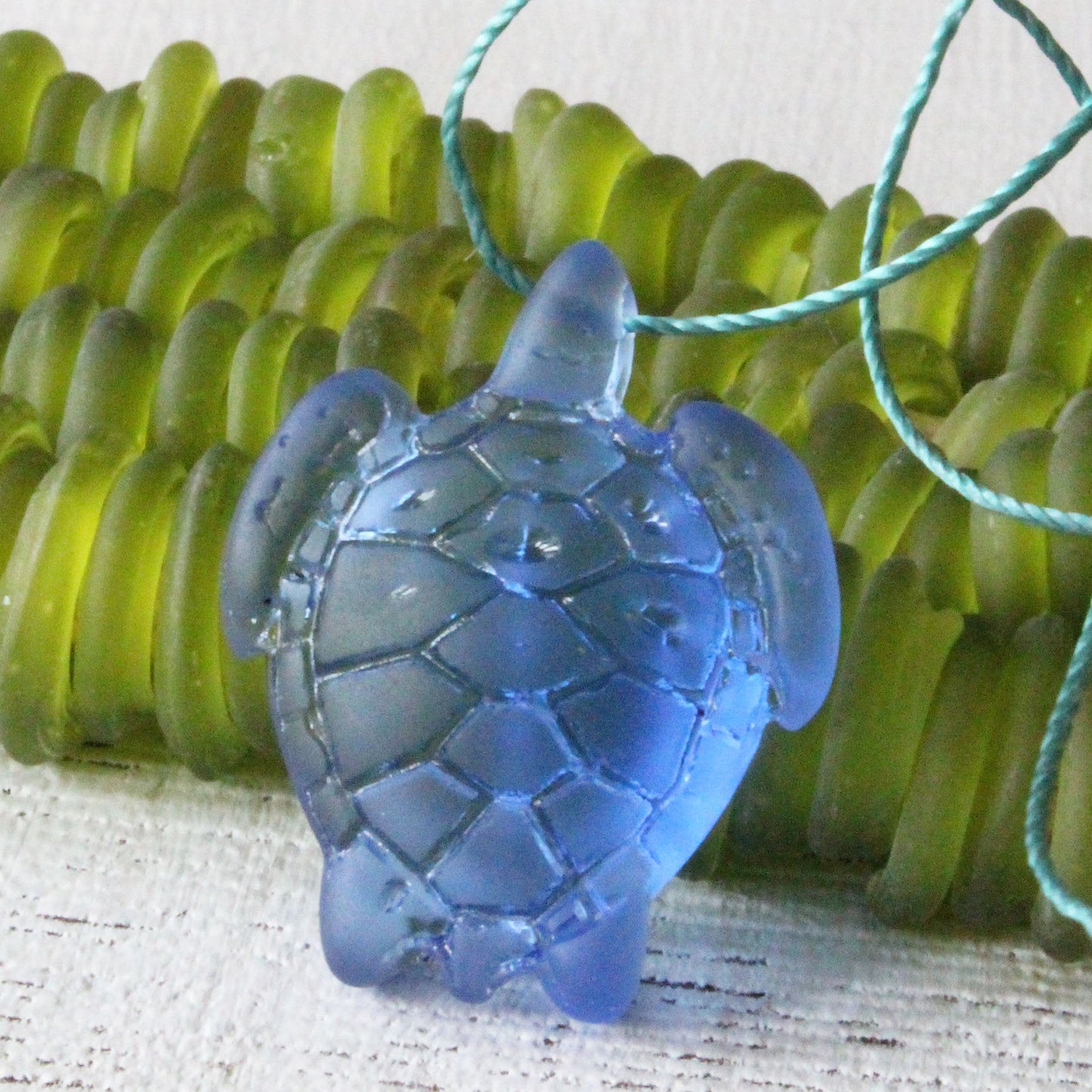 35mm Frosted Glass Turtle Pendant - Sapphire Blue - 2 Beads