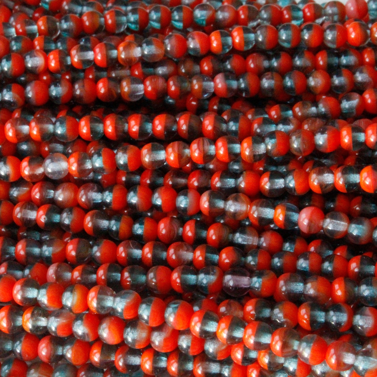 4mm Round Glass Beads - Red and Green - 90 Beads