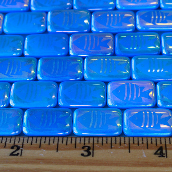 Load image into Gallery viewer, 12x19mm Glass Fish Beads - Blue - 6 Beads
