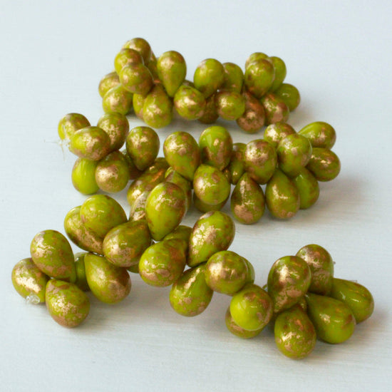6x9mm Glass Teardrop Beads - Avocado Green with Gold Dust - 25 Beads