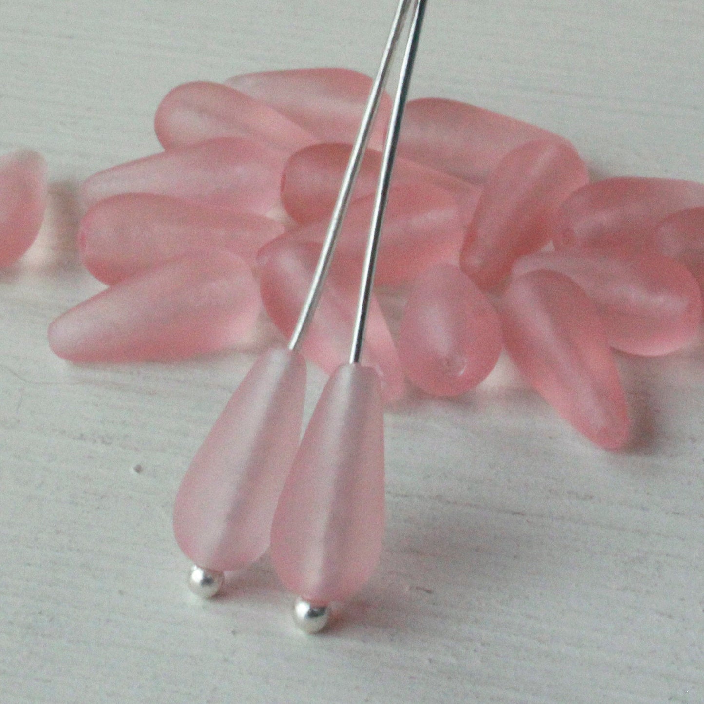 12mm long drill frosted drops - 6x12mm - Pink Matte - 20 Beads