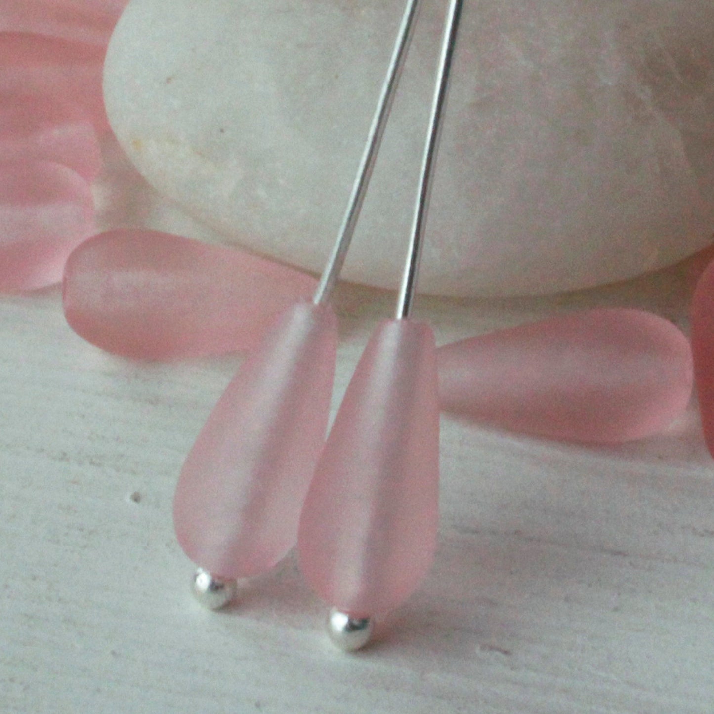 12mm long drill frosted drops - 6x12mm - Pink Matte - 20 Beads