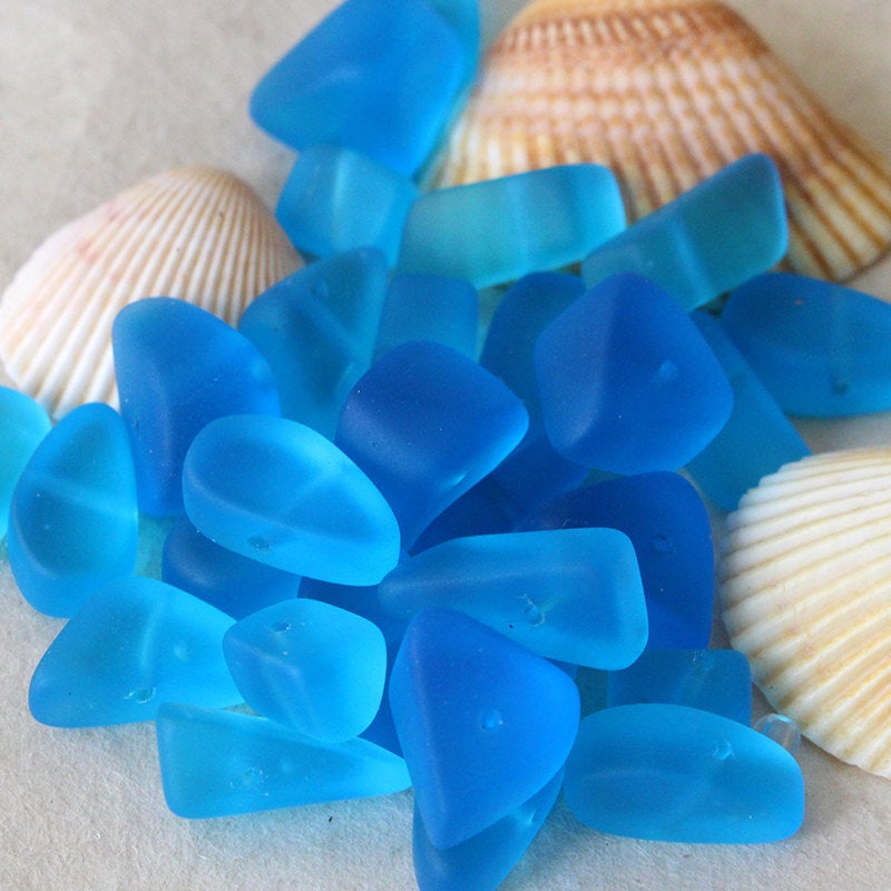 Frosted Glass Pebbles - Aqua - 30 Beads