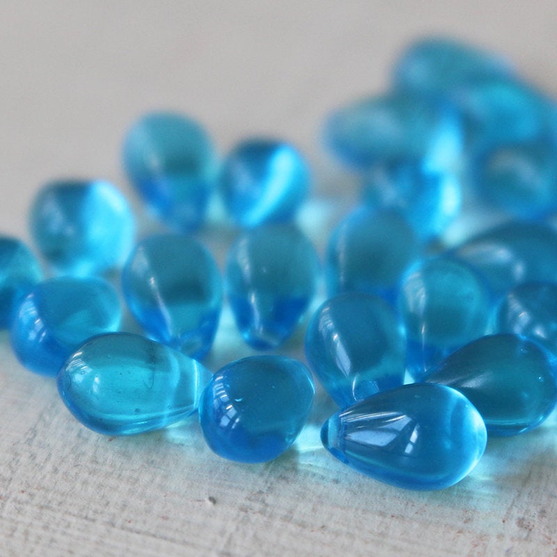 6x9mm Glass Teardrop Beads - Aquamarine - 50 Beads