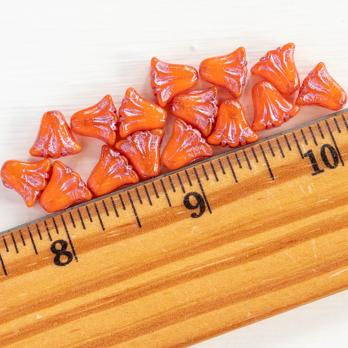 9x10mm Lily / Tulip Flower Beads - Orange Opaline with Shiny Pink Wash - 15 Beads