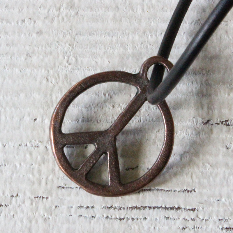 Metal Peace Sign Hippie Necklace - Silver | Everything Party